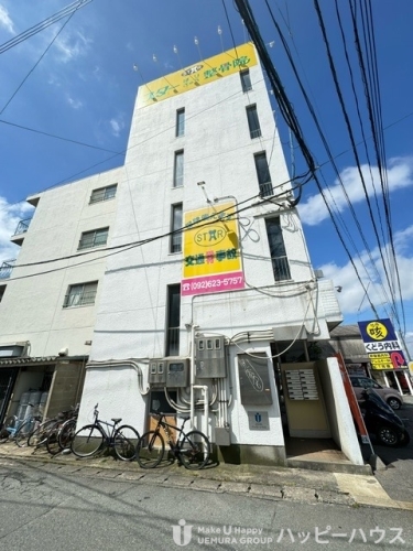 三角マンション / 402号室