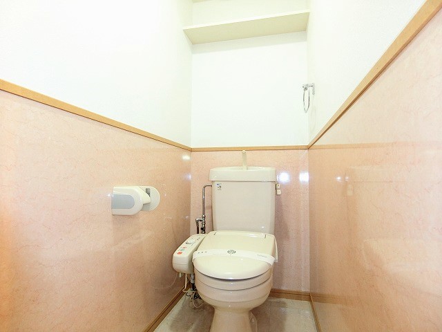 クリア吉塚 / 101号室 トイレ