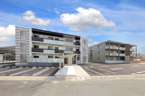 アミューザン鳥栖宿町 / 2-302号室