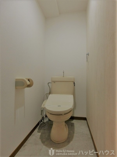 シャトレ天拝 / 405号室 トイレ