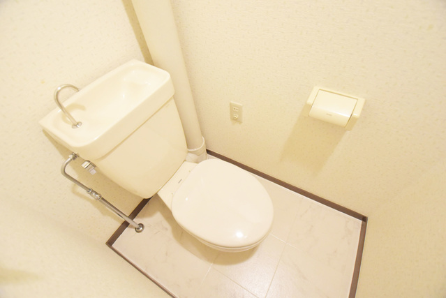 サンシャイン２１ / 103号室 トイレ
