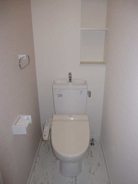 エスポワールコートⅡ / 103号室 トイレ