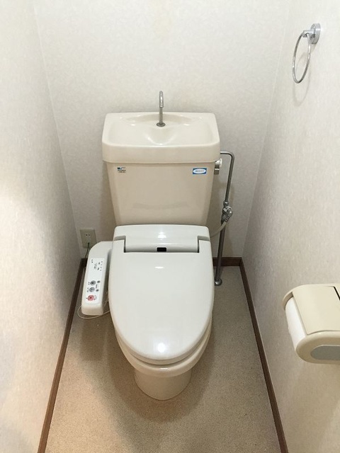 フレア・クレスト水城 / 305号室 トイレ