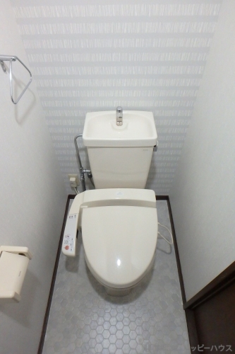 ジュネス東大利 / 205号室 トイレ