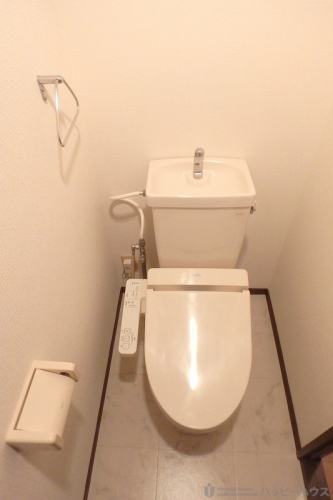 ジュネス東大利 / 206号室 トイレ