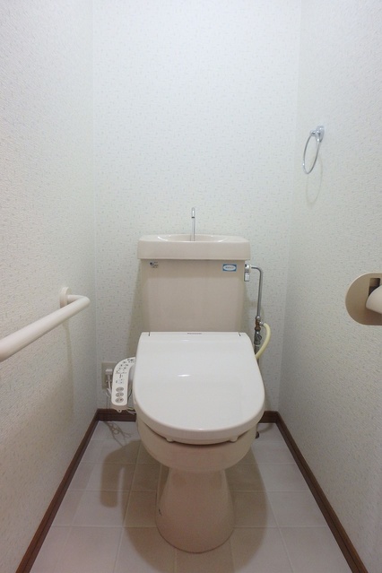 フレア・クレスト水城 / 102号室 トイレ