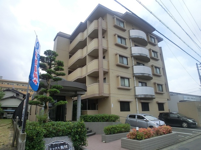 シックス板付 / 302号室