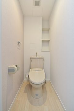 プリマヴェーラ伊都 / 503号室 トイレ