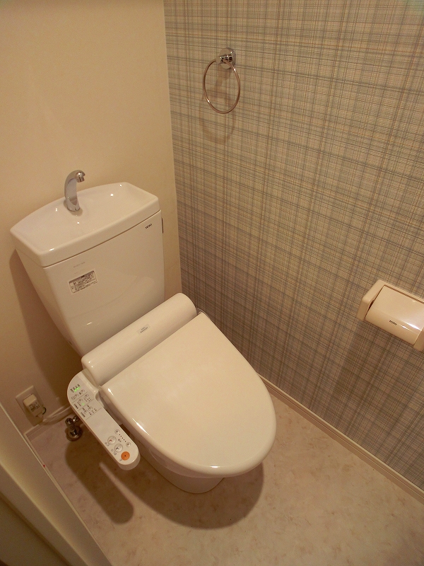 ニーム若久 / 401号室 トイレ