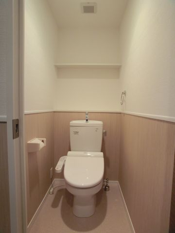 フルール伊都 / 202号室 トイレ