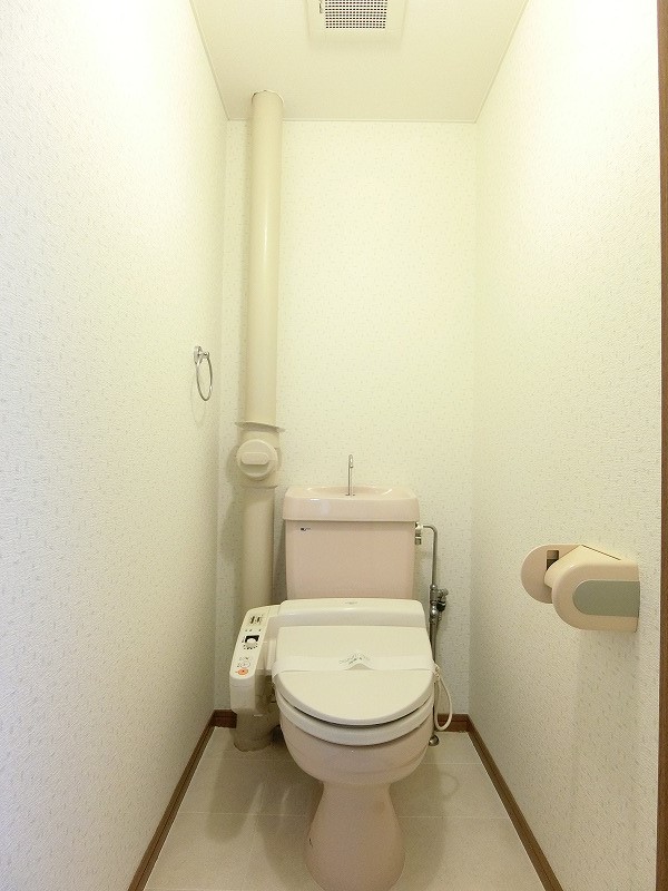 シャトレ壱番館 / 602号室 トイレ