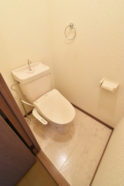グランシェル城南Ⅱ / 201号室 トイレ